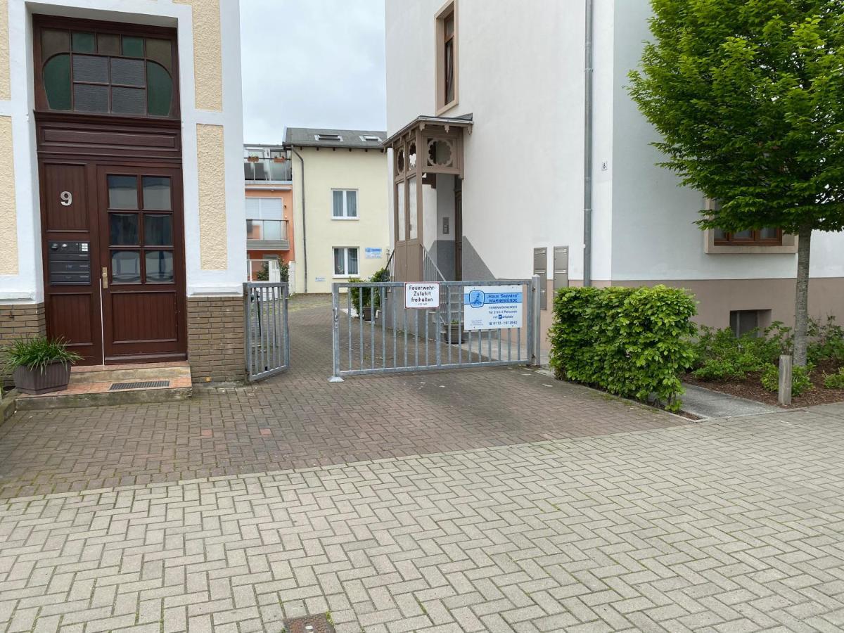 Haus Seewind Warnemuende Rostock Exteriör bild